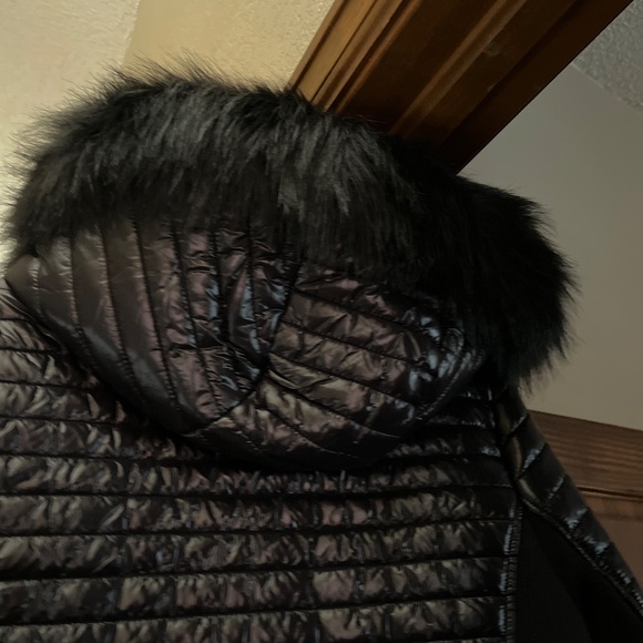 Michael Kors puffer coat - Picture 6 of 7